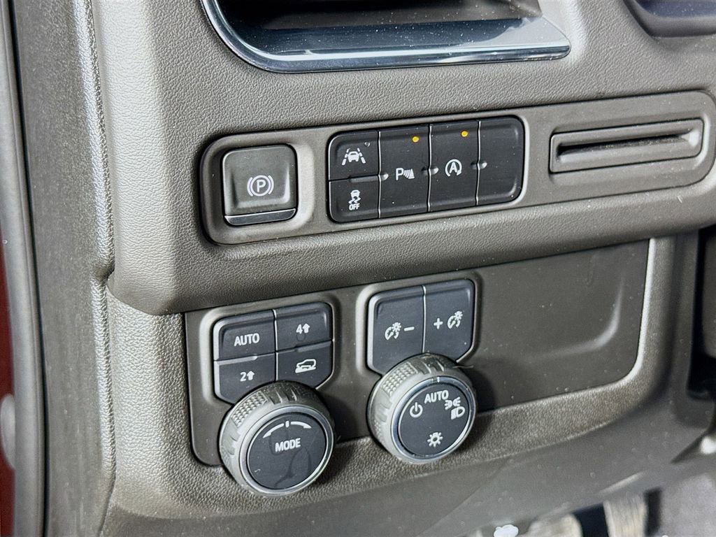 Used 2023 Chevrolet Tahoe RST image 20