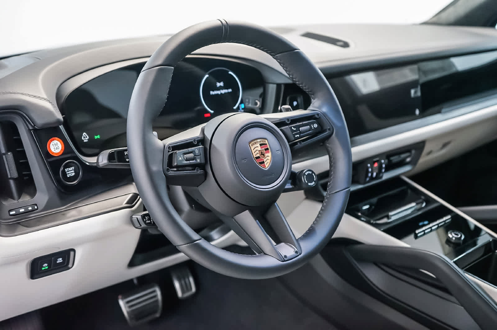 New 2026 Porsche Cayenne GTS AWD/4WD image 4
