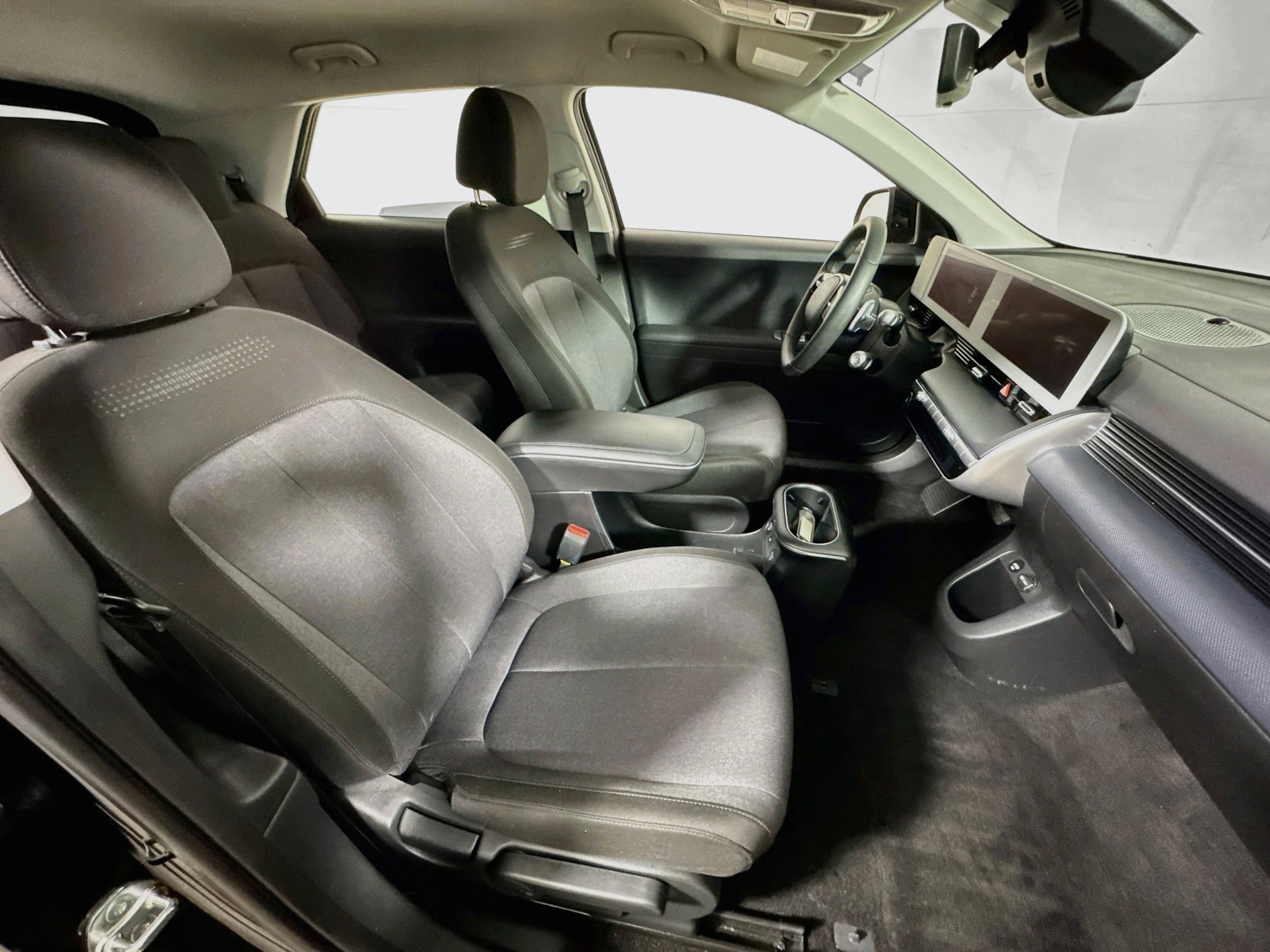 Used 2024 Hyundai Ioniq 5 SEL AWD/4WD image 26