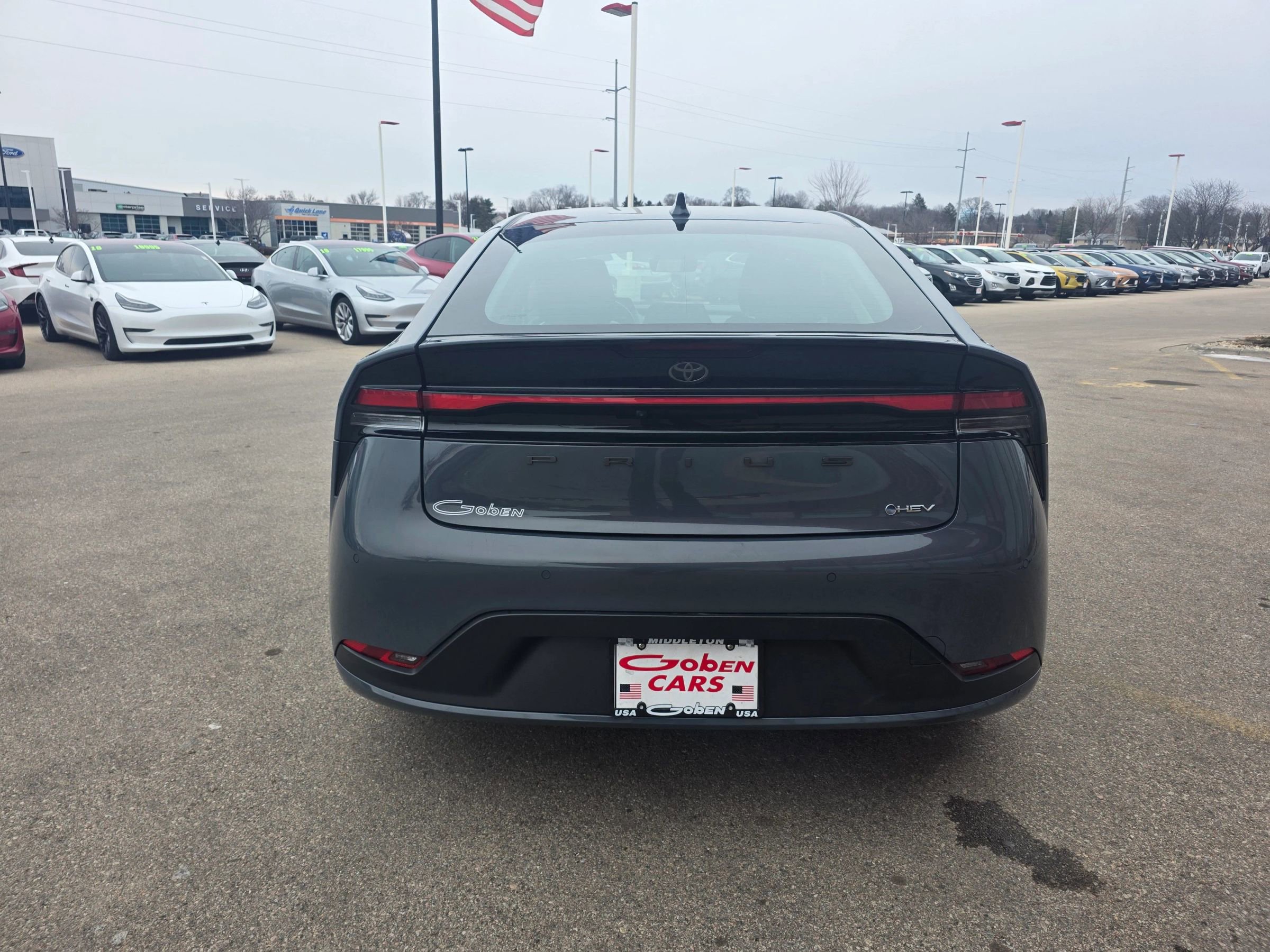 Used 2024 Toyota Prius LE image 4