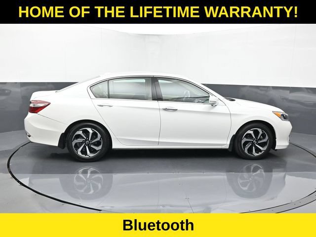 Used 2017 Honda Accord EX-L image 7