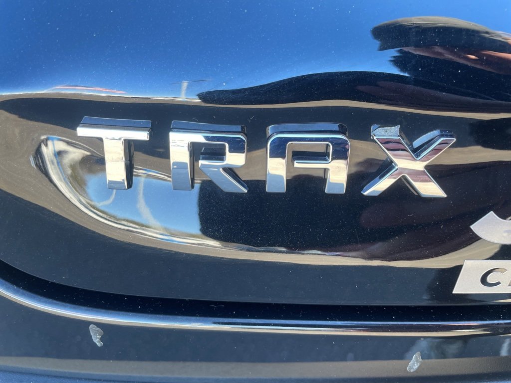 Used 2024 Chevrolet Trax LS w/ LS Convenience Package image 7