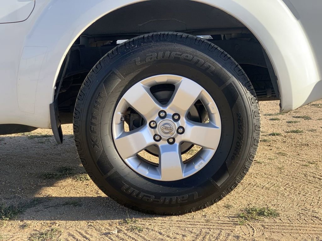 Used 2013 Nissan Frontier SV w/ SV Value Truck Pkg image 31