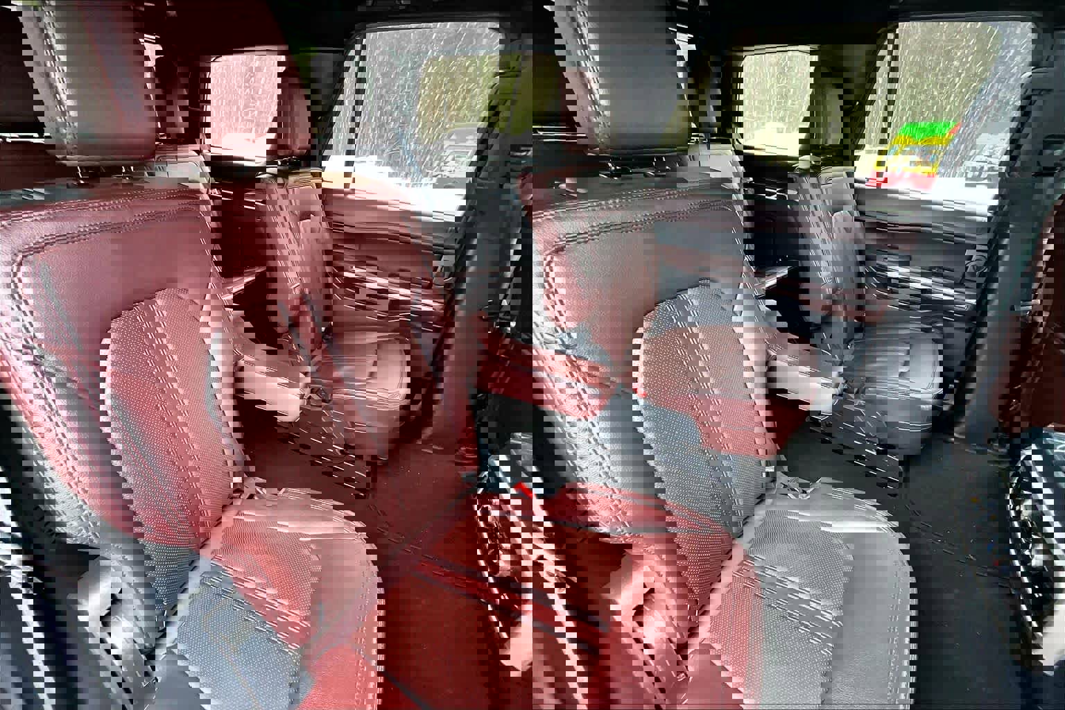 Used 2024 Ford Expedition Limited image 19