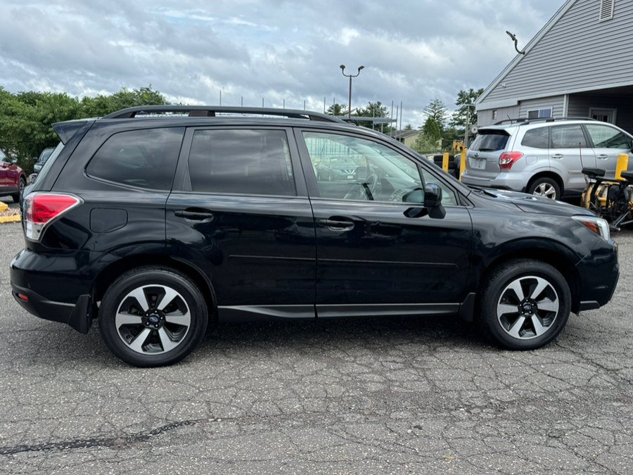 Used 2017 Subaru Forester 2.5i Premium w/ All-Weather Package AWD/4WD image 7