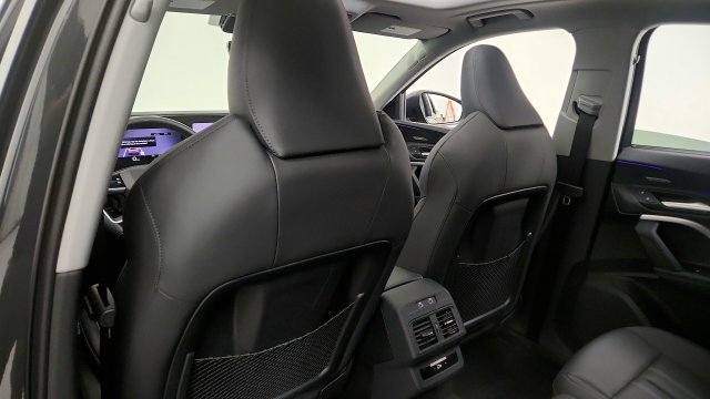 Used 2026 Audi Q5 Premium Plus AWD/4WD image 45