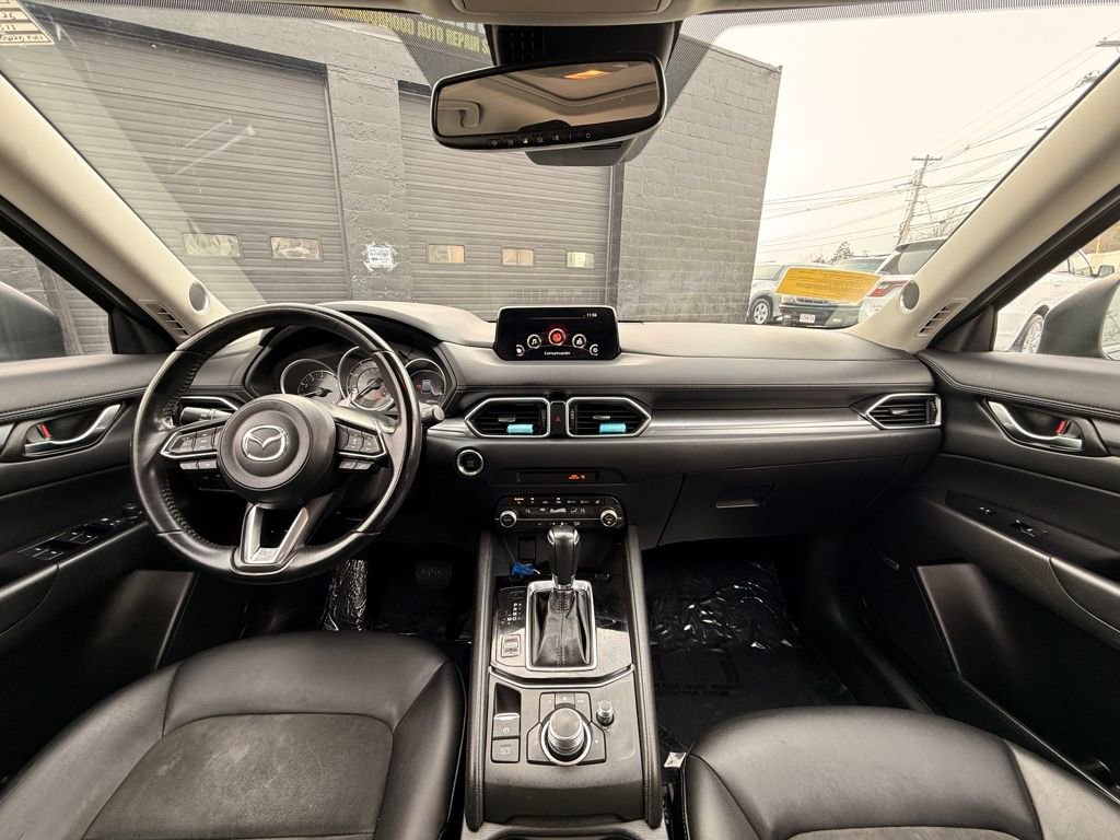 Used 2020 MAZDA CX-5 Touring image 17