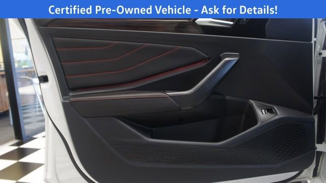 Used 2024 Volkswagen Jetta GLI 40th Anniversary Edition image 27