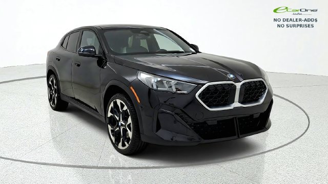 Used 2026 BMW X2 xDrive28i AWD/4WD image 1
