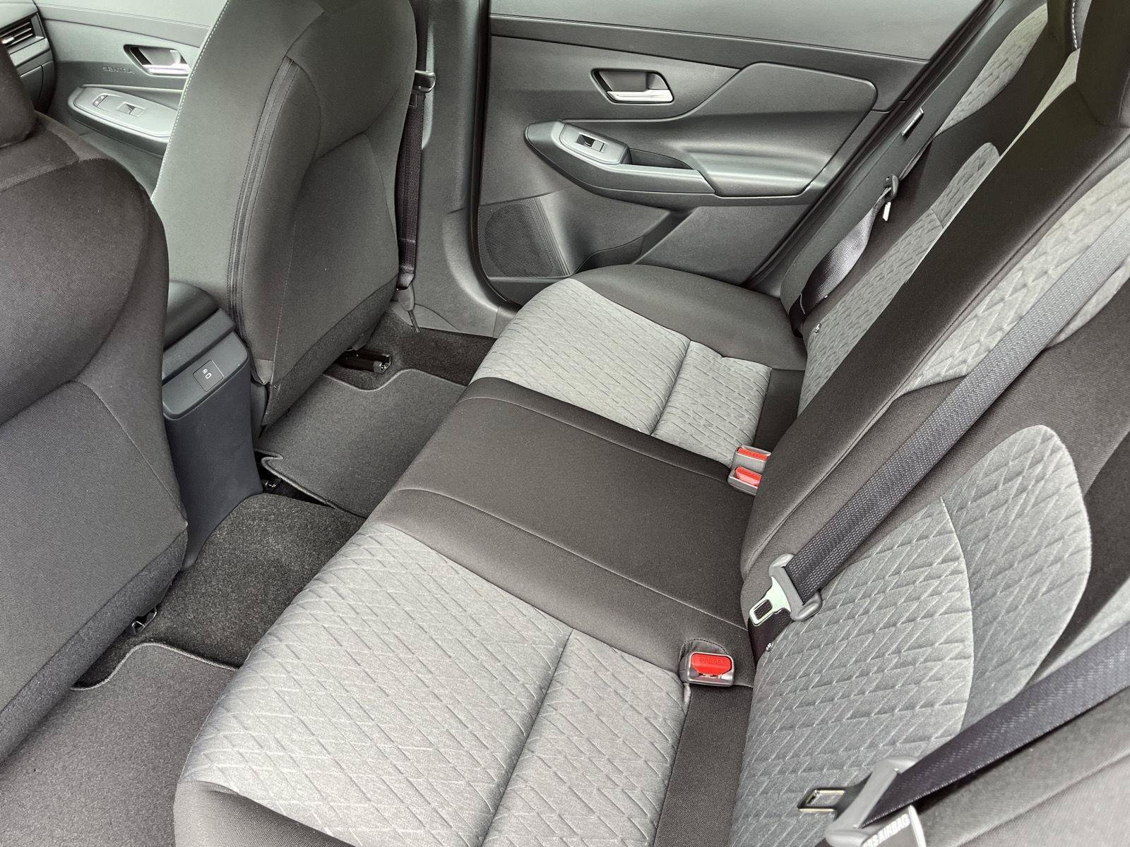 New 2026 Nissan Sentra SV w/ Floor Mat Package FWD image 18