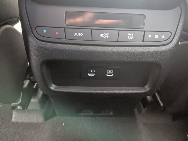 New 2026 Honda Pilot Touring image 15