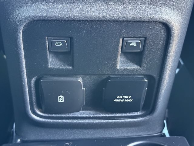 Used 2022 Ford Bronco Wildtrak AWD/4WD image 28