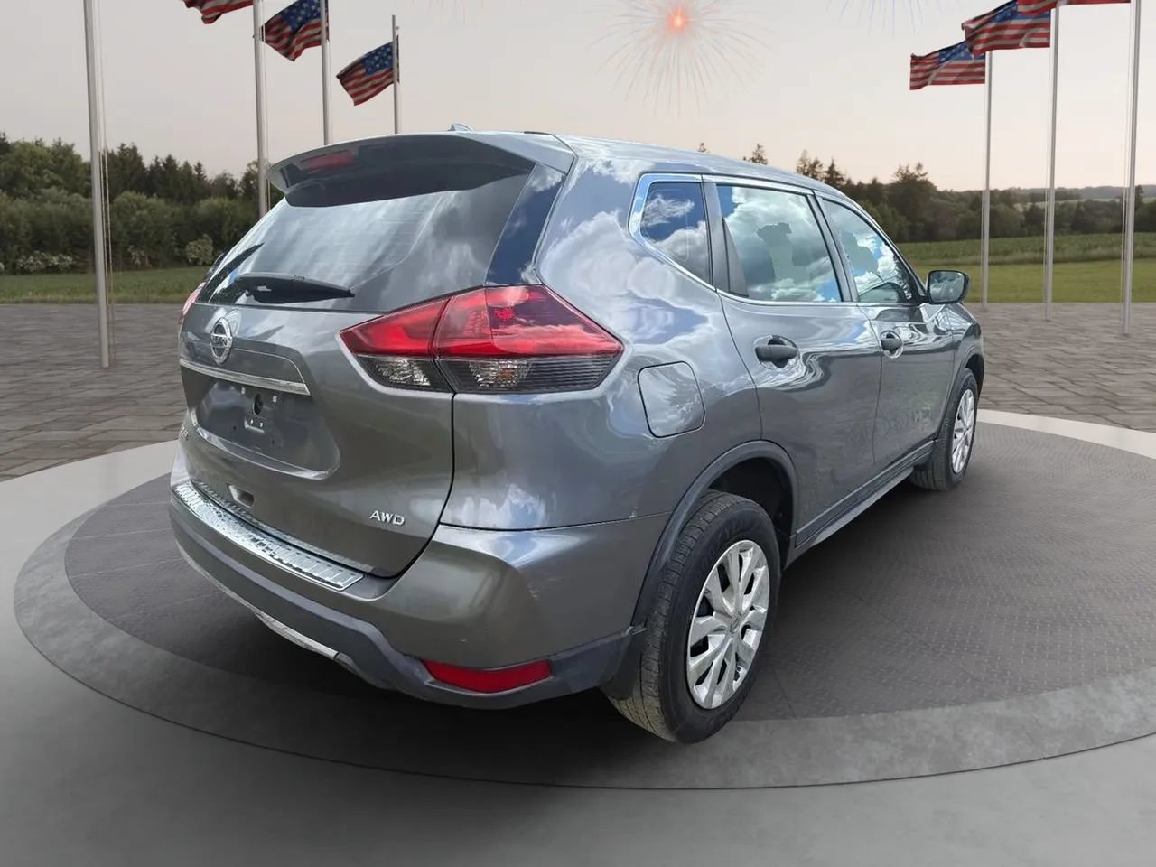 Used 2018 Nissan Rogue S AWD/4WD image 5