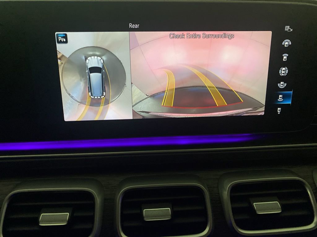 Used 2022 Mercedes-Benz GLS 580 4MATIC image 21