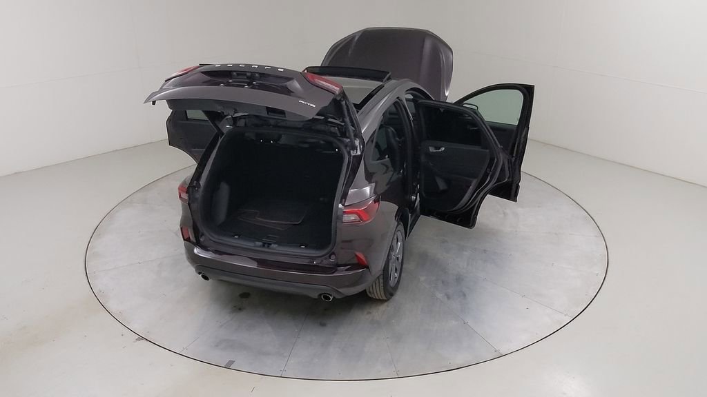 Certified 2023 Ford Escape ST-Line w/ Tech Pack #1 image 50