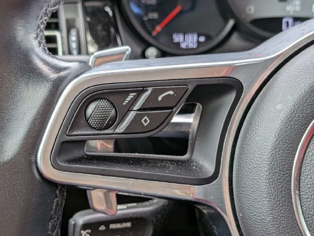 Used 2020 Porsche Macan S AWD/4WD image 26