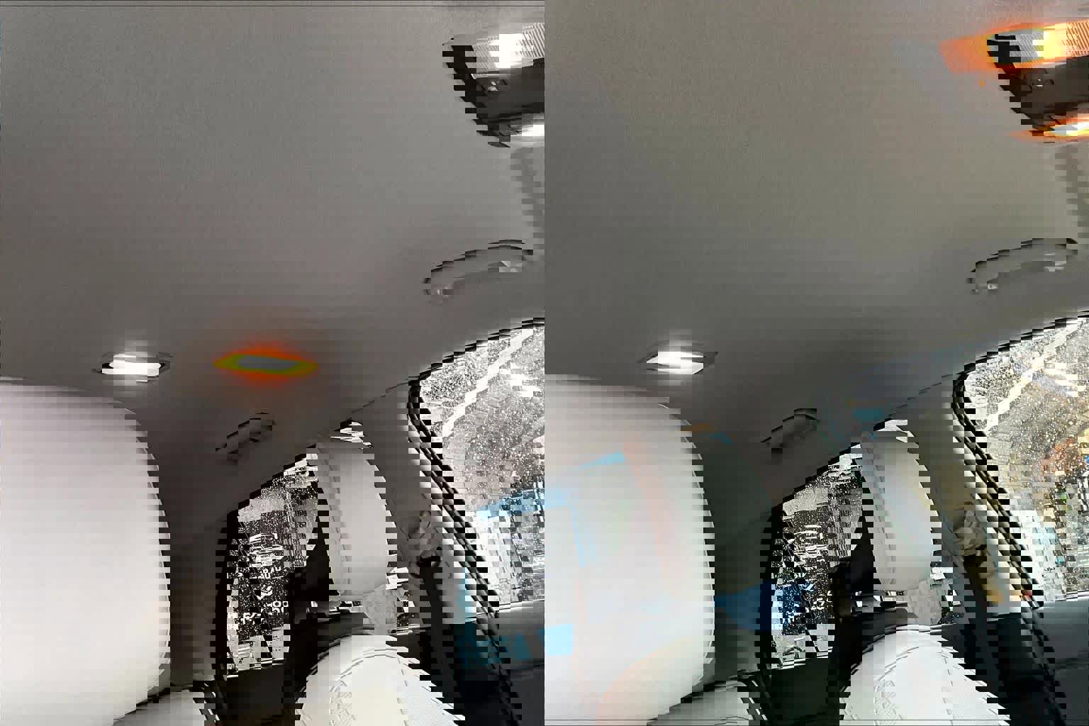 Used 2023 Kia Niro EX image 17