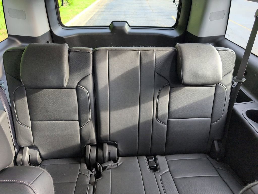 Used 2019 Chevrolet Suburban Premier RWD image 32