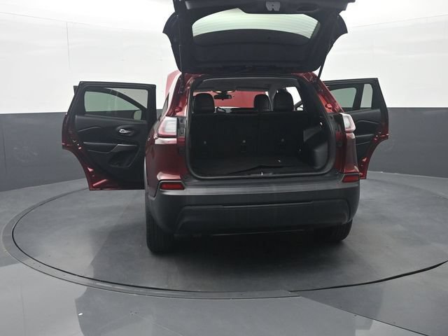Used 2019 Jeep Cherokee Latitude Plus AWD/4WD image 40