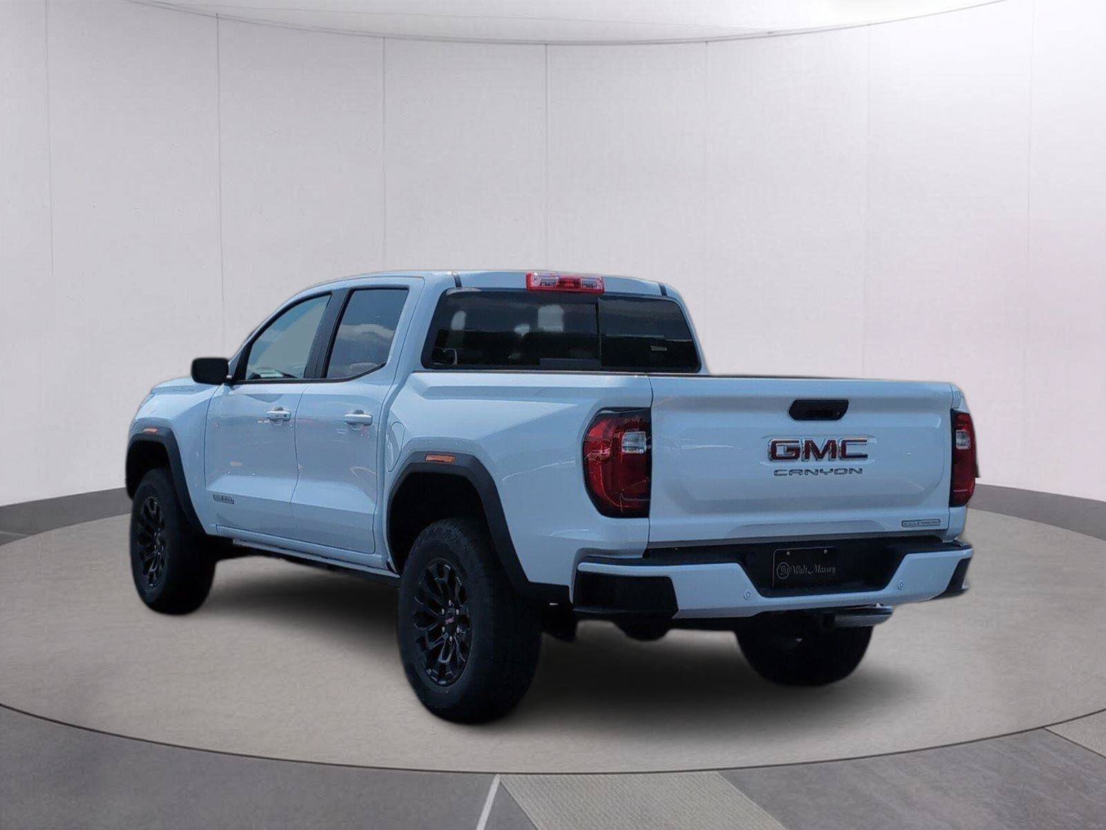 New 2026 GMC Canyon Elevation w/ Convenience Package RWD image 3