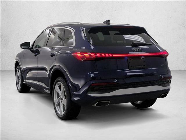 Used 2025 Audi Q5 Premium Plus w/ Premium Plus AWD/4WD image 8