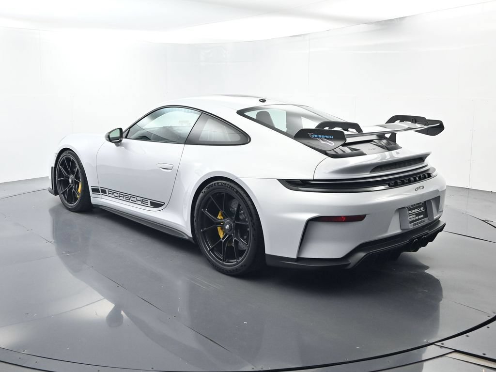 Certified 2026 Porsche 911 GT3 w/ Weissach Package RWD image 3