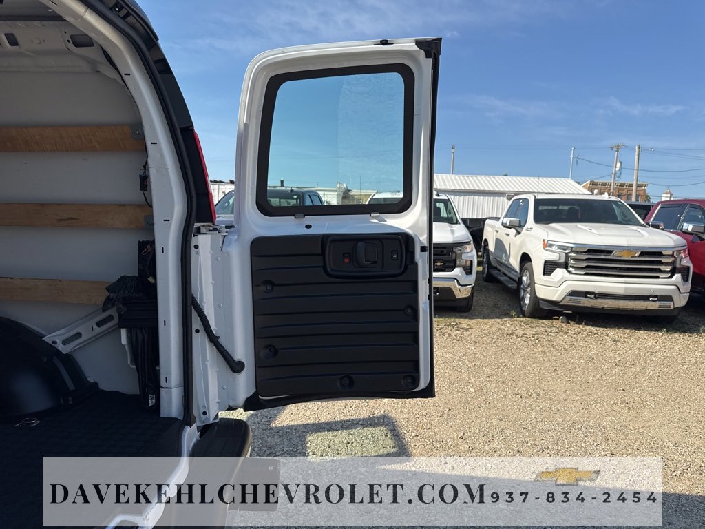 Certified 2023 GMC Savana 2500 w/ Driver Convenience Package image 31