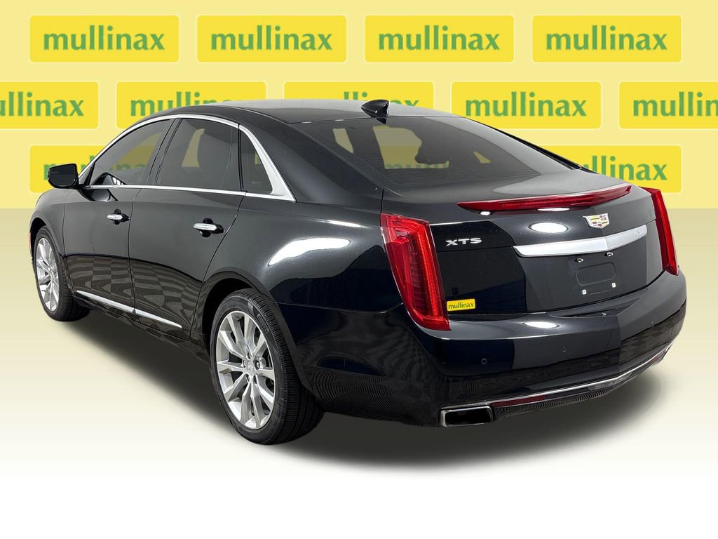 Used 2017 Cadillac XTS Luxury FWD image 10