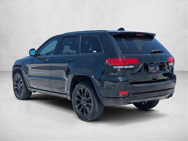 Used 2022 Jeep Grand Cherokee Laredo X RWD image 8