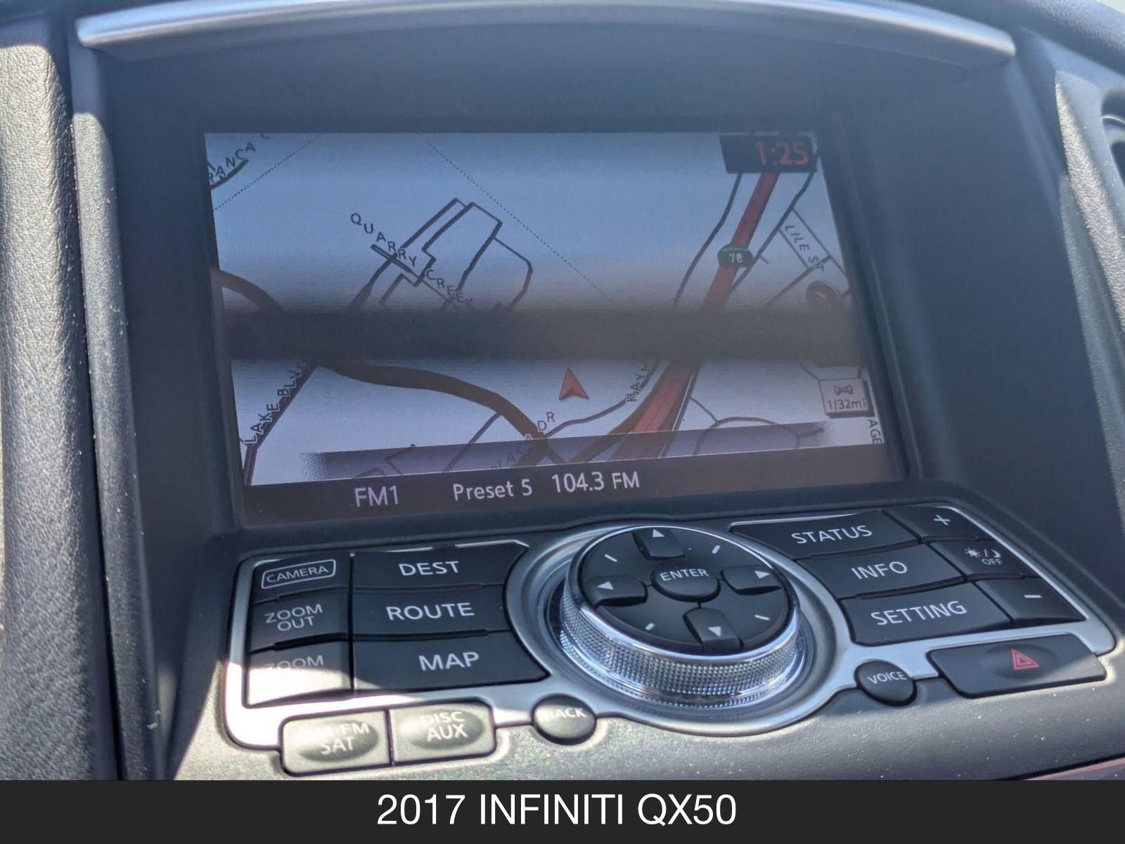 Used 2017 INFINITI QX50 2WD w/ Technology Package image 17
