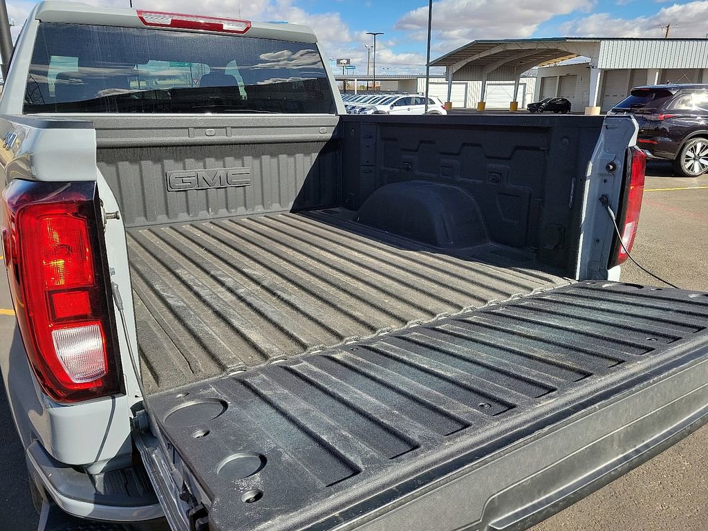 Used 2024 GMC Sierra 1500 Elevation w/ LPO, Elevation Black Package image 6