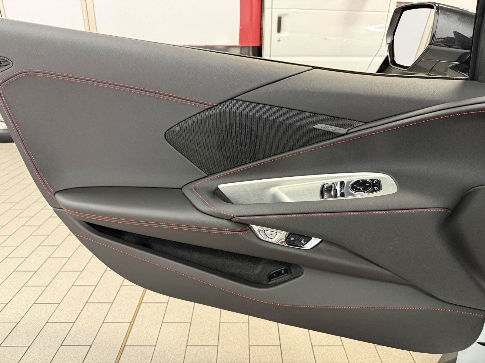 Used 2023 Chevrolet Corvette Stingray Coupe RWD image 41