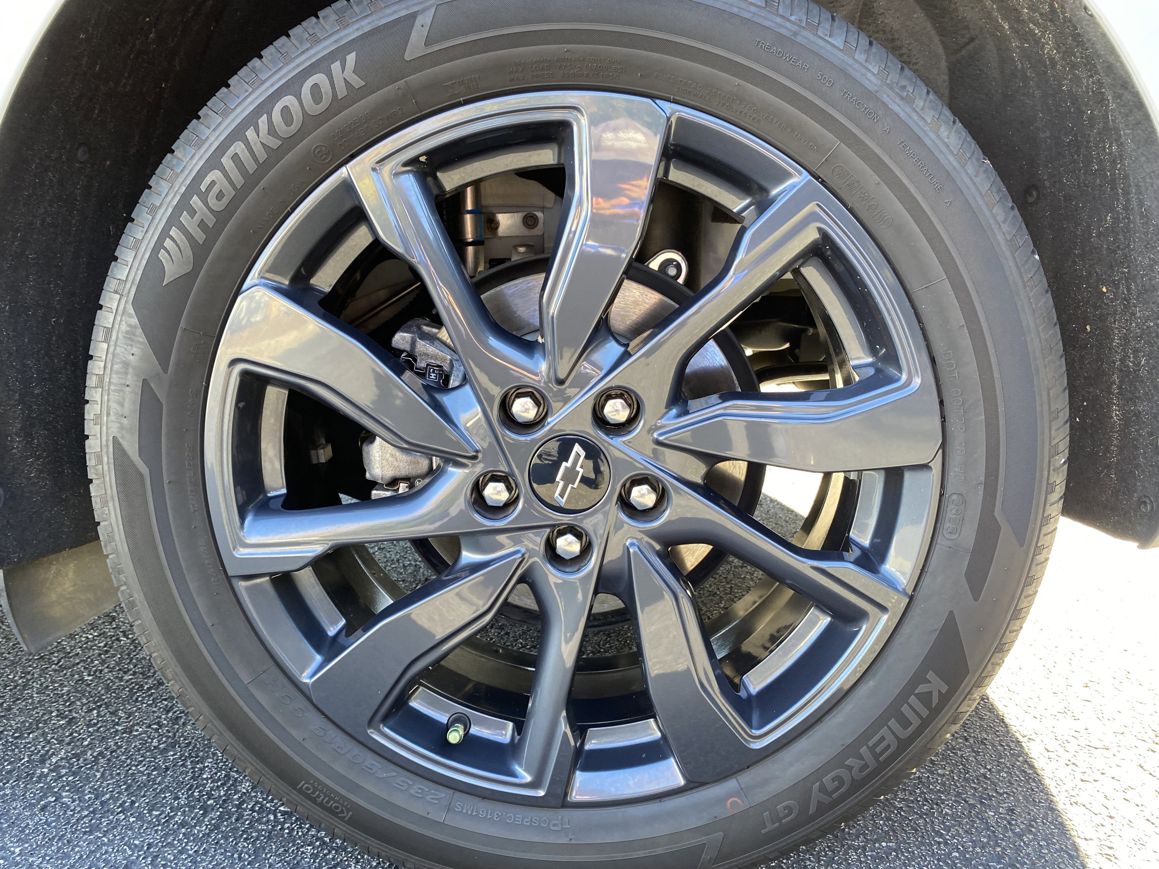 Used 2024 Chevrolet Equinox RS w/ RS Leather Package image 41