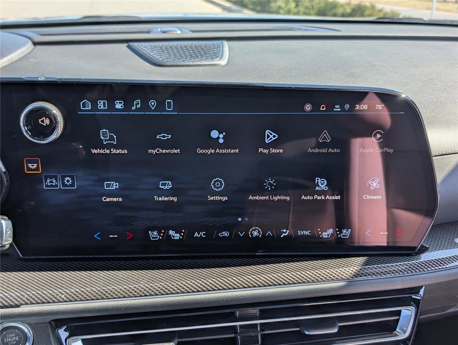 New 2026 Chevrolet Traverse High Country image 24