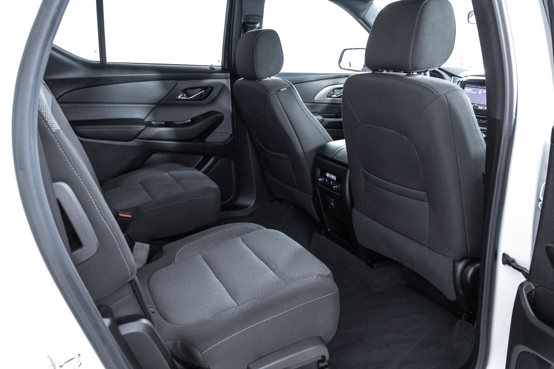 Certified 2023 Chevrolet Traverse LT AWD/4WD image 42