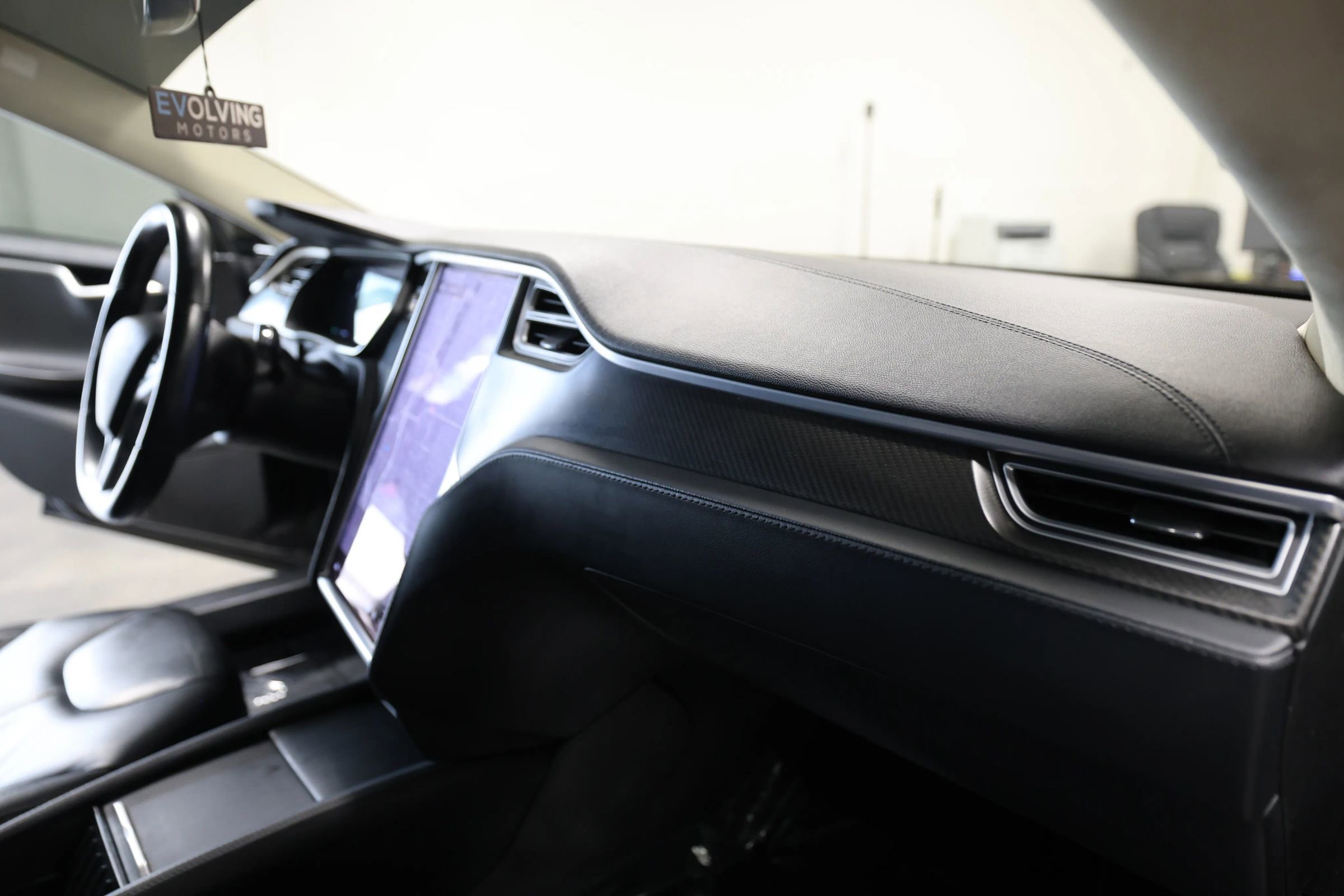 Used 2014 Tesla Model S P85 image 44