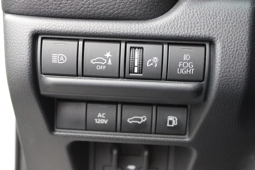 Used 2025 Toyota Land Cruiser w/ Premium Package AWD/4WD image 19