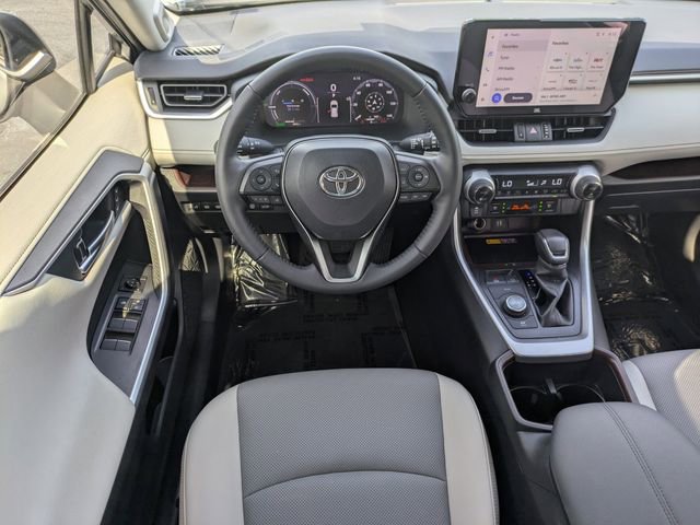 Used 2025 Toyota RAV4 Limited w/ Advanced Technology Package image 17