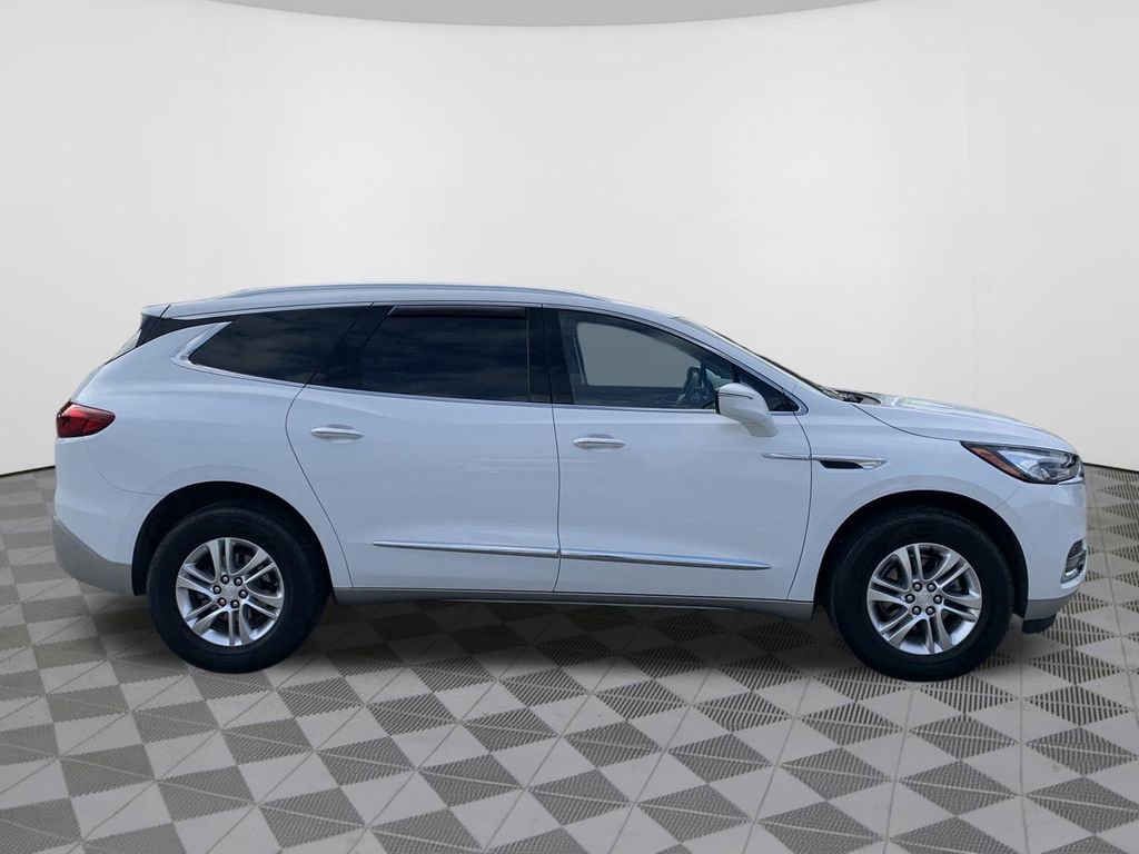Used 2021 Buick Enclave Essence w/ Sound and Sites Package image 5