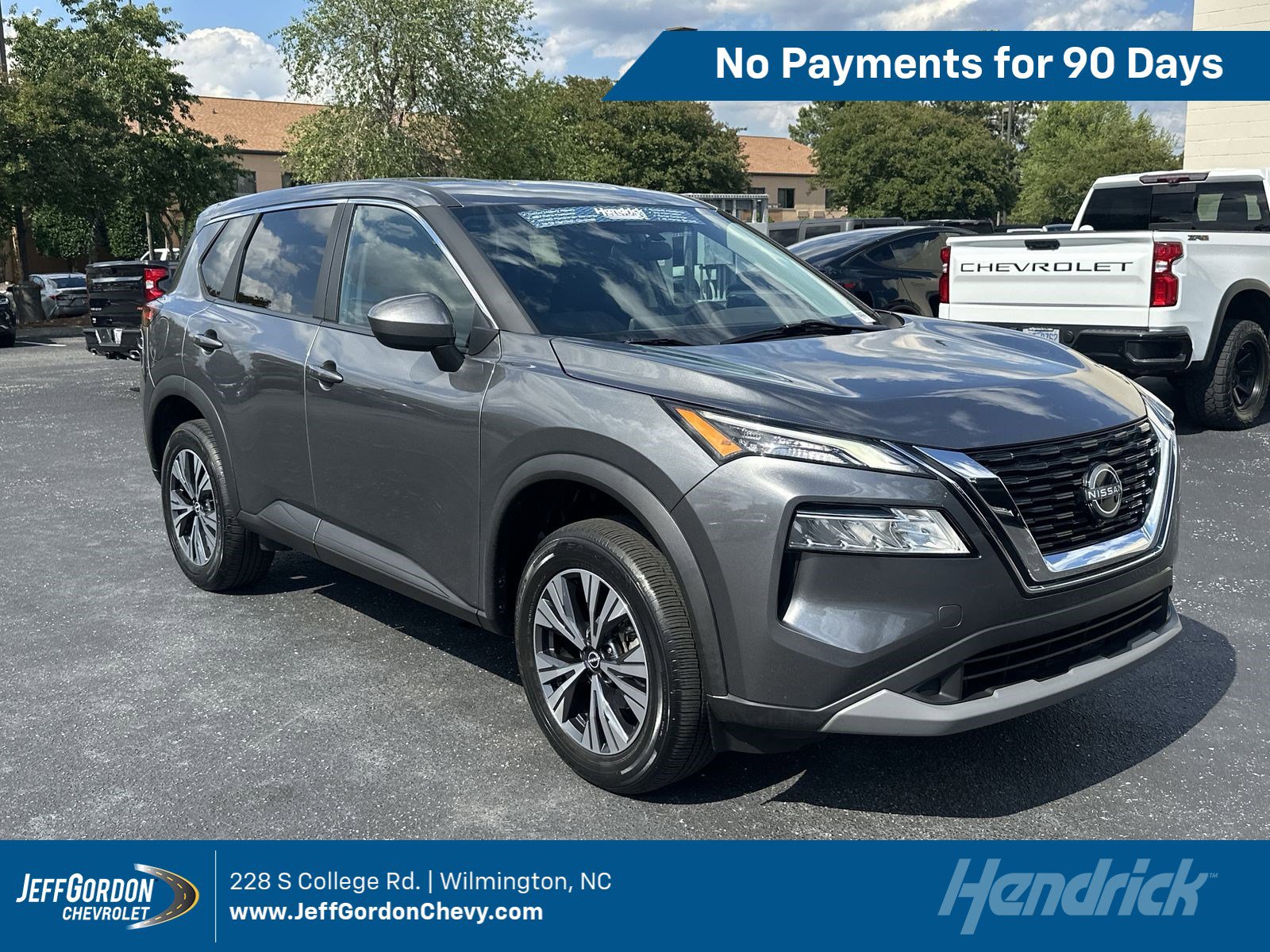 Used 2023 Nissan Rogue SV FWD video 1