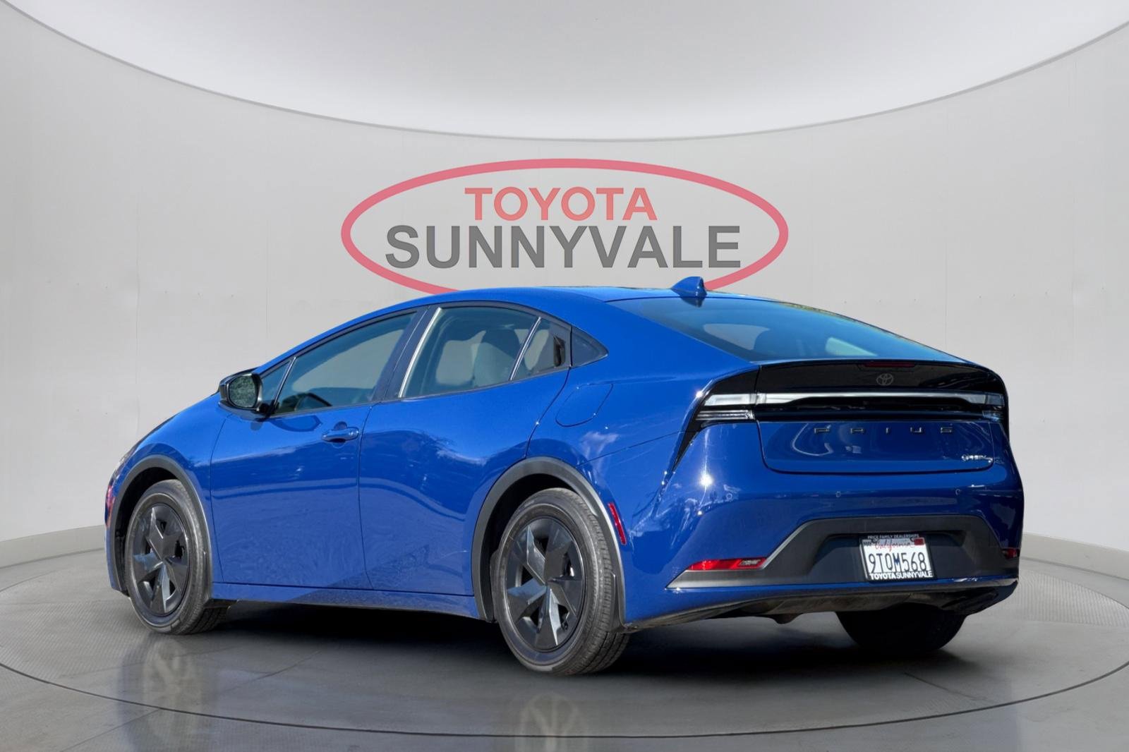 Certified 2025 Toyota Prius Plug-In Hybrid image 8