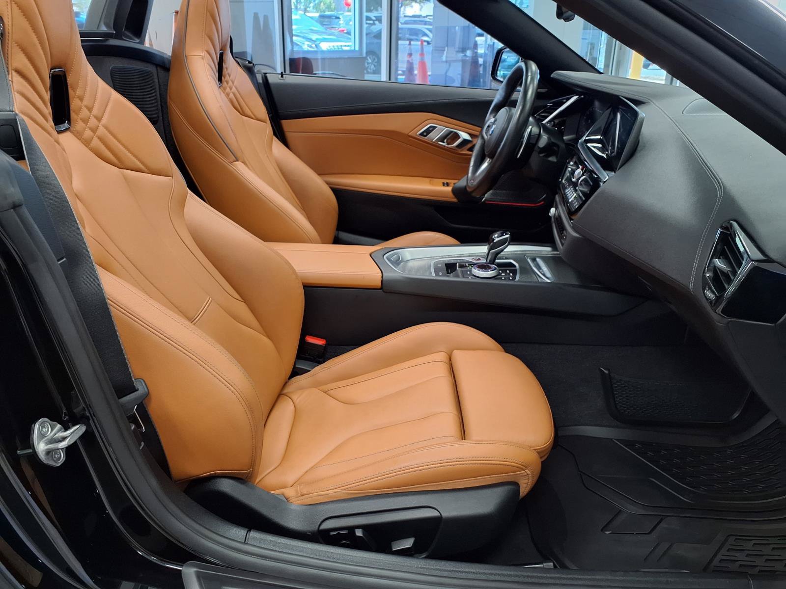 Used 2022 BMW Z4 M40i w/ Premium Package RWD image 10