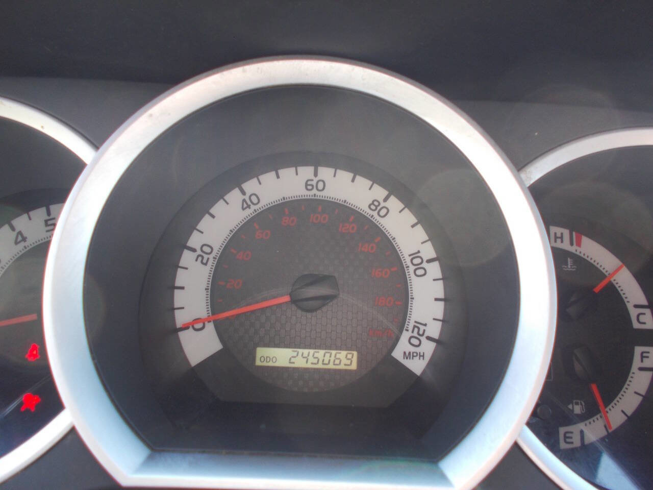 Used 2015 Toyota Tacoma 4x4 Double Cab w/ SR5 Package image 16