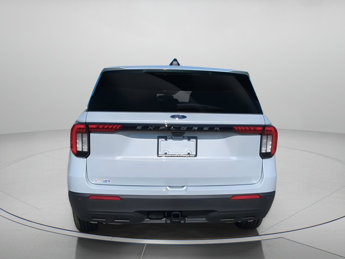 New 2026 Ford Explorer Active RWD image 27