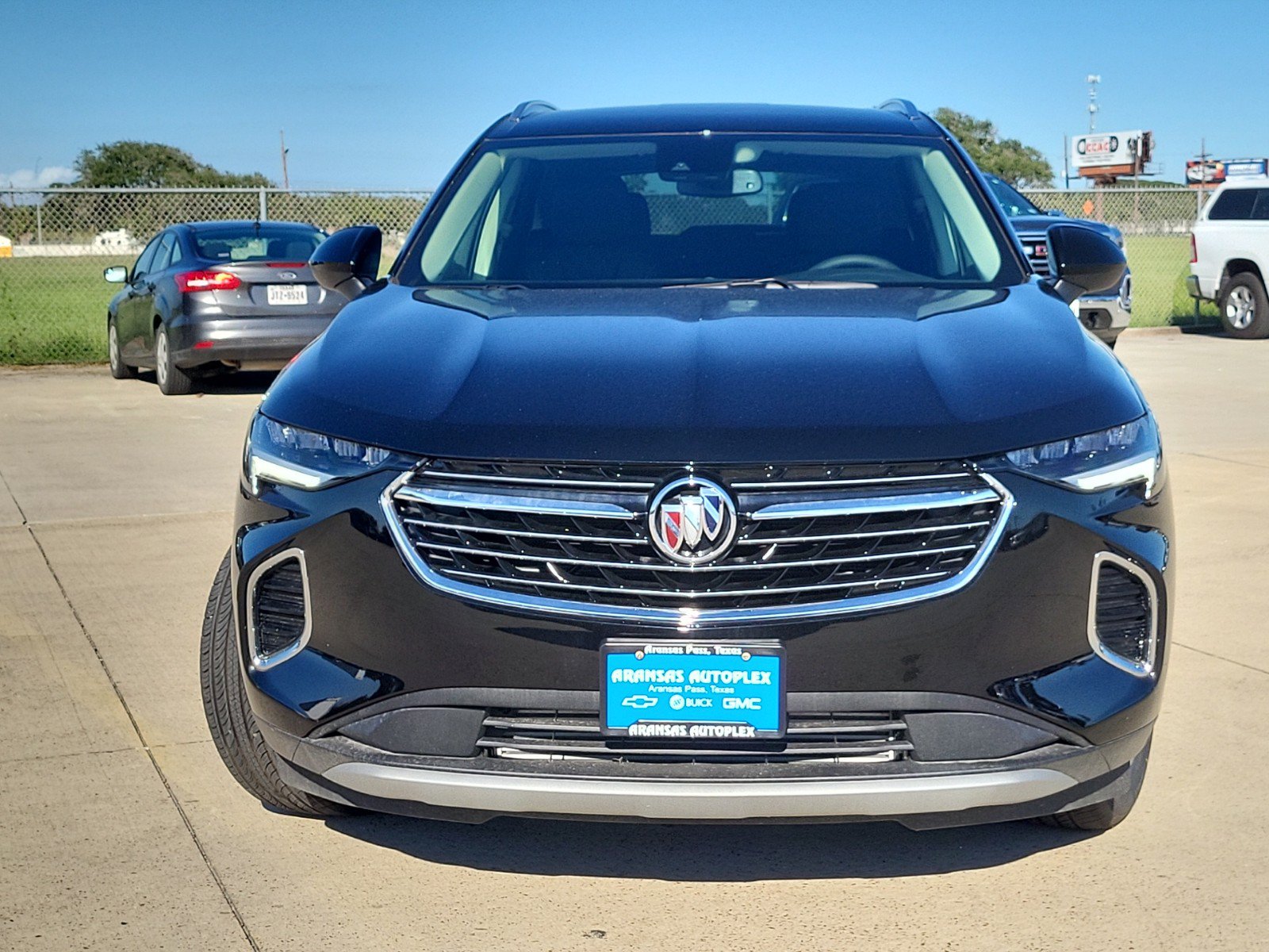 Used 2023 Buick Envision Essence FWD image 2