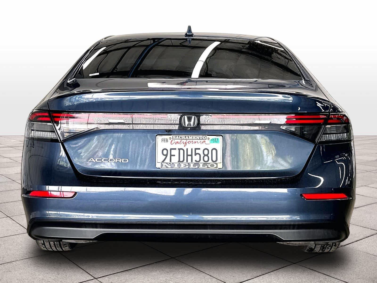 Used 2023 Honda Accord EX image 8