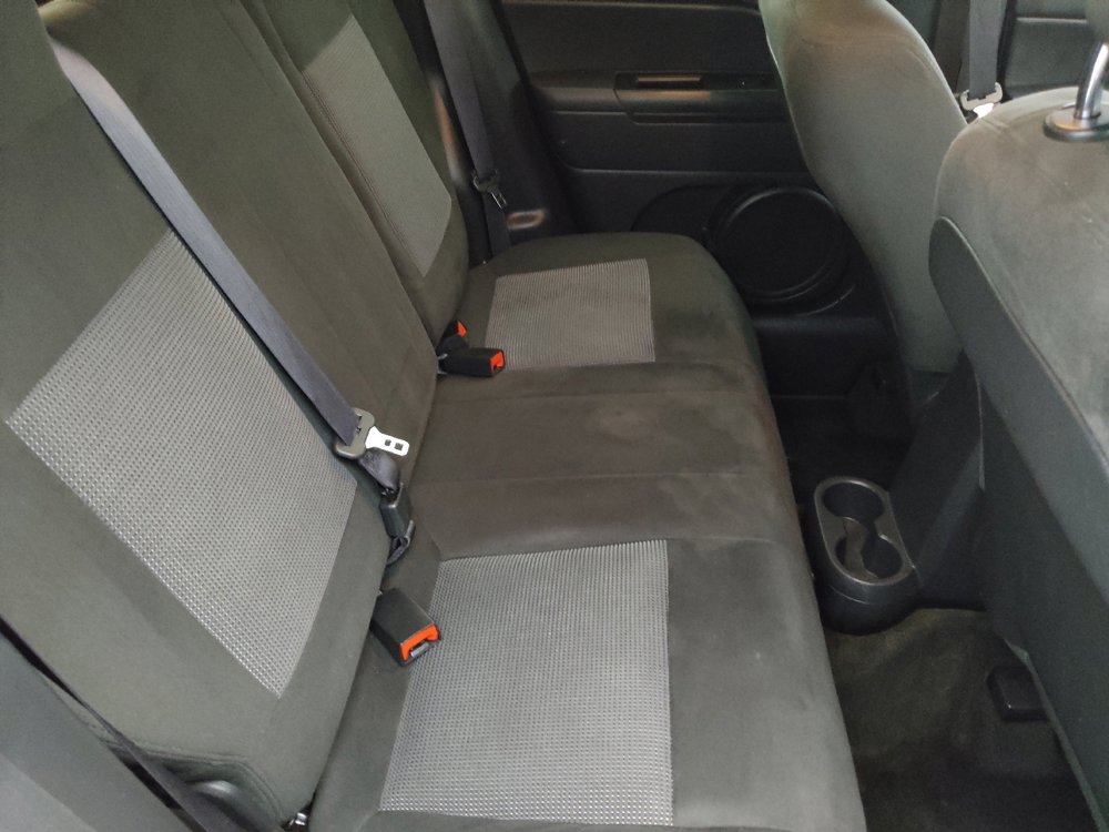 Used 2016 Jeep Patriot Sport w/ Power Value Group FWD image 19