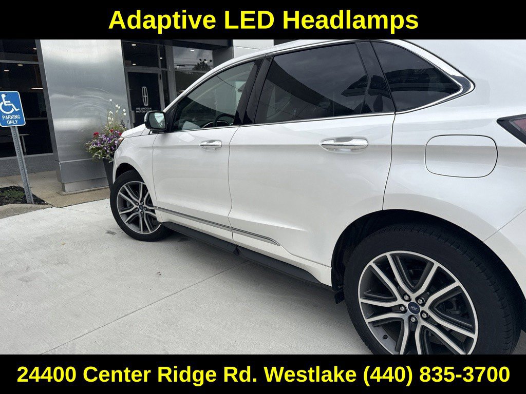 Used 2019 Ford Edge Titanium AWD/4WD image 16