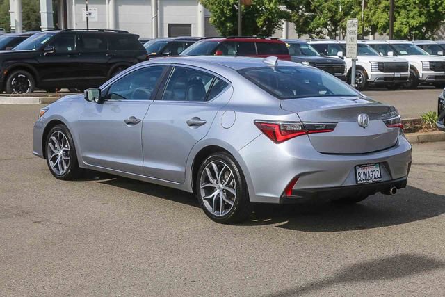 Used 2021 Acura ILX w/ Premium Package image 2
