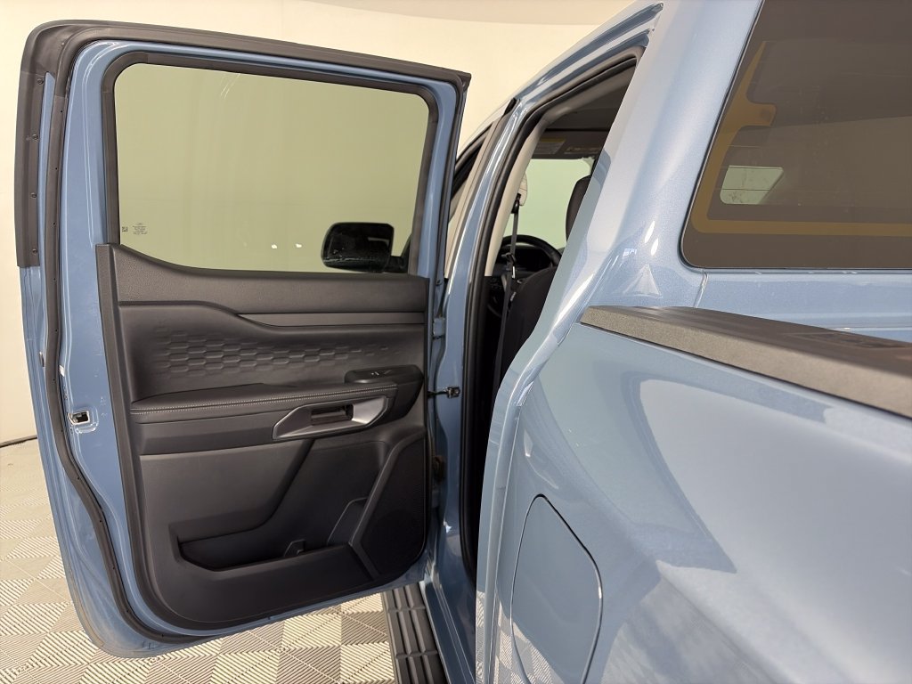 Used 2024 Ford Ranger XLT w/ FX4 Off-Road Package AWD/4WD image 12